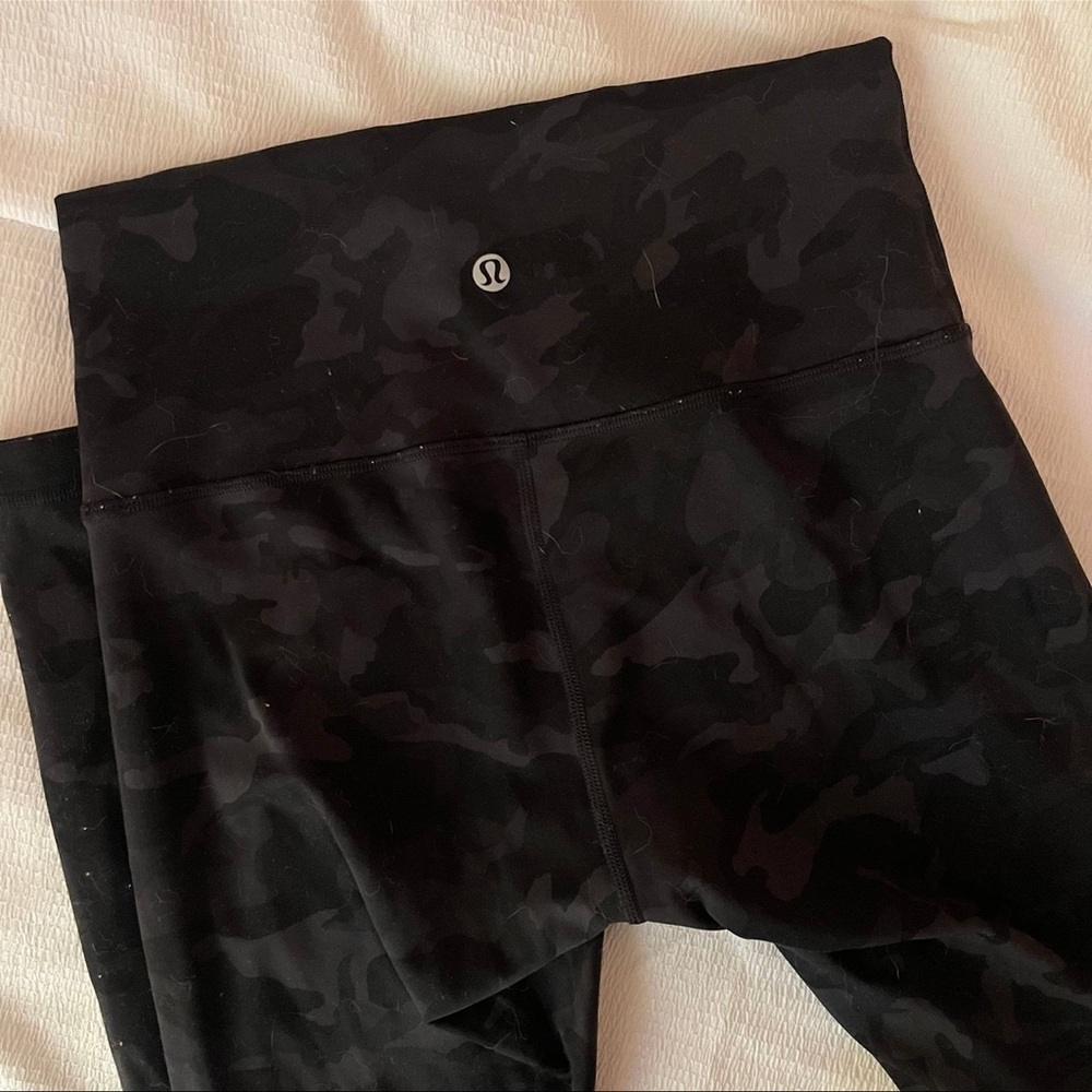 Lululemon SoulCycle Wunder Train Leggings - Picture 4 of 4